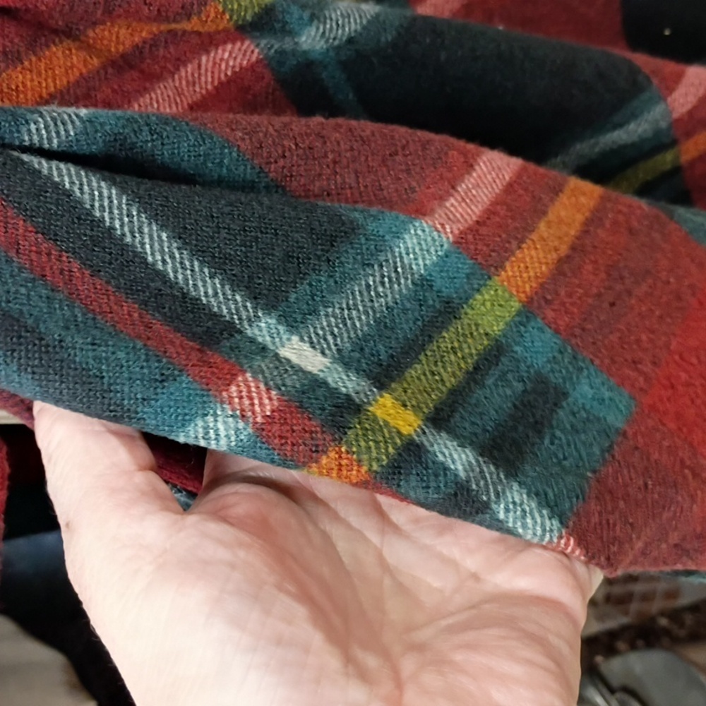 Plaid A-Line Dress.New Condition.Size 6 - Picture 3 of 6